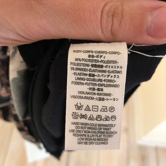 Free People EUC Stella Long Mock Neck Mini Boho Geo Print Dress Black Size S - Picture 5 of 8